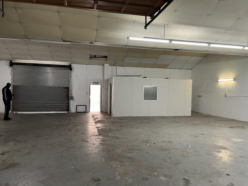 To Let commercial Property for Rent in Paarden Eiland Western Cape